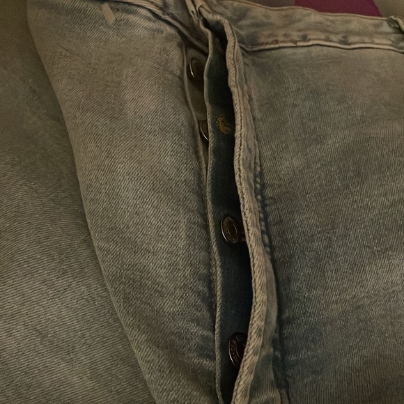 Old Navy Plus Extra Stretch Distressed Jeans Size 28 Women Plus NWT - Picture 7 of 7